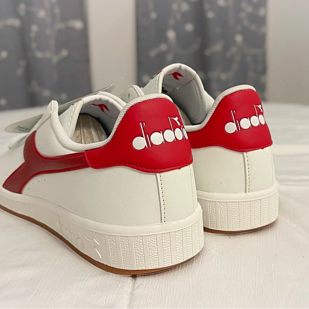 Diadora GAME L LOW Colour: WHITE/RED